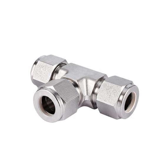 Tee compression fitting